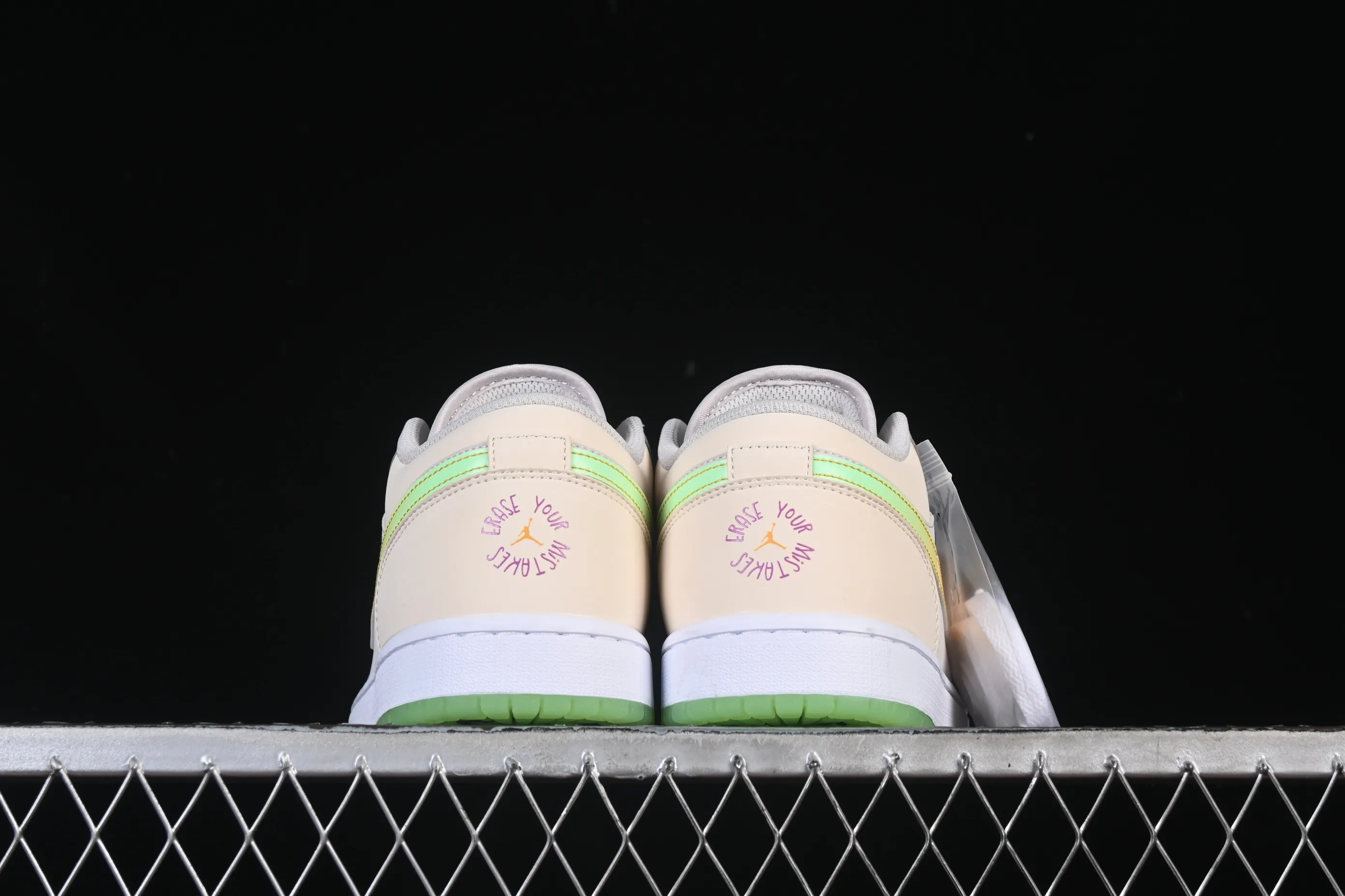 All categories Air Jordan Jordan series basketball shoes Air Jordan 1 Low Air Jordan 1 Low "Tokyo Bio Hack" AJ1 Joe 1 light gray color matching low-top cultural casual sneakers HQ2030-001